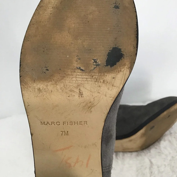 Marc Fisher Women’s Umala-T-Suede Leather Ankle Bootie Grey Size 7 - Picture 8 of 10